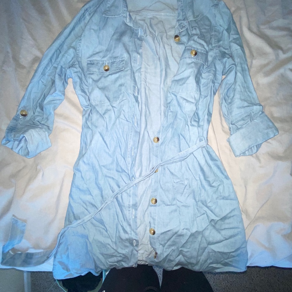 Light Wash Dress - Picture 2 of 3